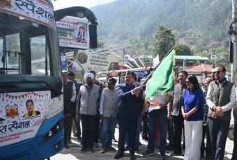 कुल्लू दशहरा उत्सव के लिए 50 विशेष बसों को हरी झंडी