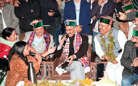 मुख्यमंत्री के आगमन से भटवाड़ी में दिवाली से पहले उत्सव सा माहौल