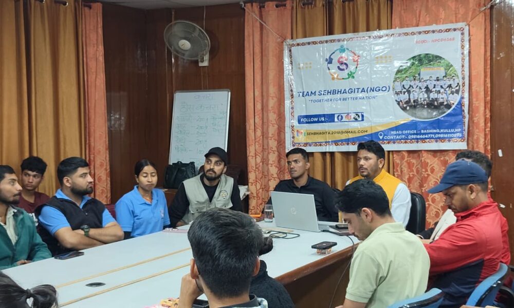 अंतरराष्ट्रीय कुल्लू दशहरा में पुलिस प्रशासन के साथ कंधे से कंधा मिलाकर सेवाएं देगी टीम सहभागिता