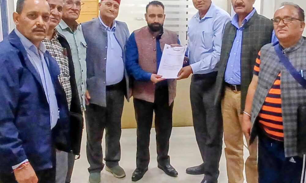 कारदार संघ का पलटवार 15 वर्षों से चैरिटेबल ट्रस्ट के काल्पनिक आंकड़ों का मायाजाल बुनकर रहे ओम प्रकाश शर्मा